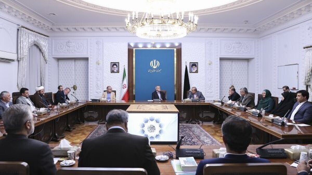 هیچ خیانتی بالاتر از سپردن کار به افراد کارنابلد در این دولت نیست