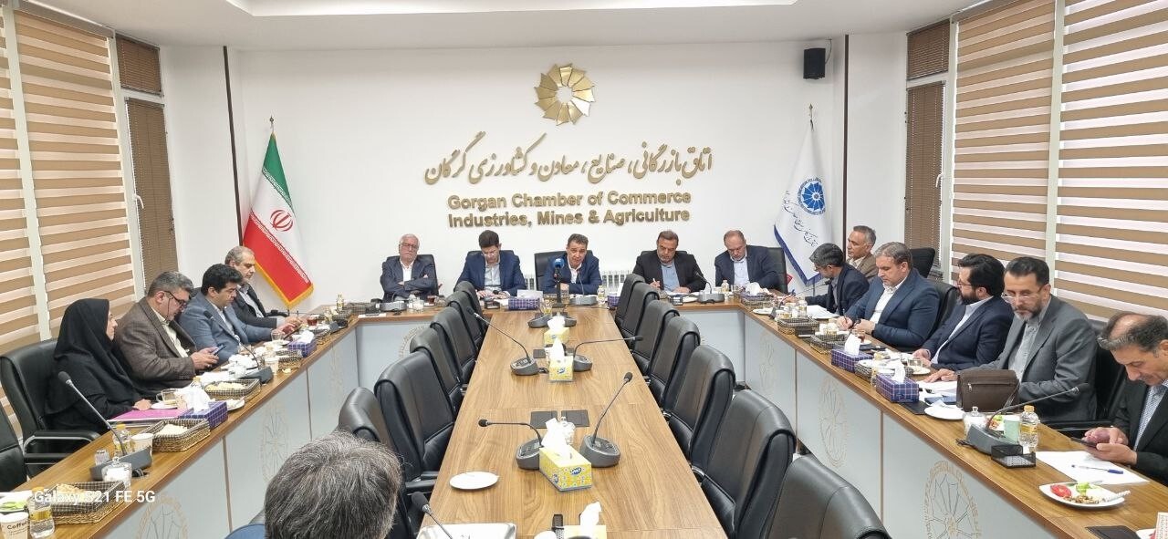 بررسی مشکلات سازندگان با تأمین اجتماعی در کمیسیون احداث و خدمات فنی مهندسی اتاق گرگان