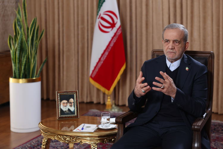 تمام هدف و دغدغه دولت اجرای عدالت و خشکاندن ریشه‌های فساد و رانت است/ اعتراضات مردم را به حق می‌دانیم و نسبت به رفع نگرانی‌ها و مشکلات آنها موظفیم