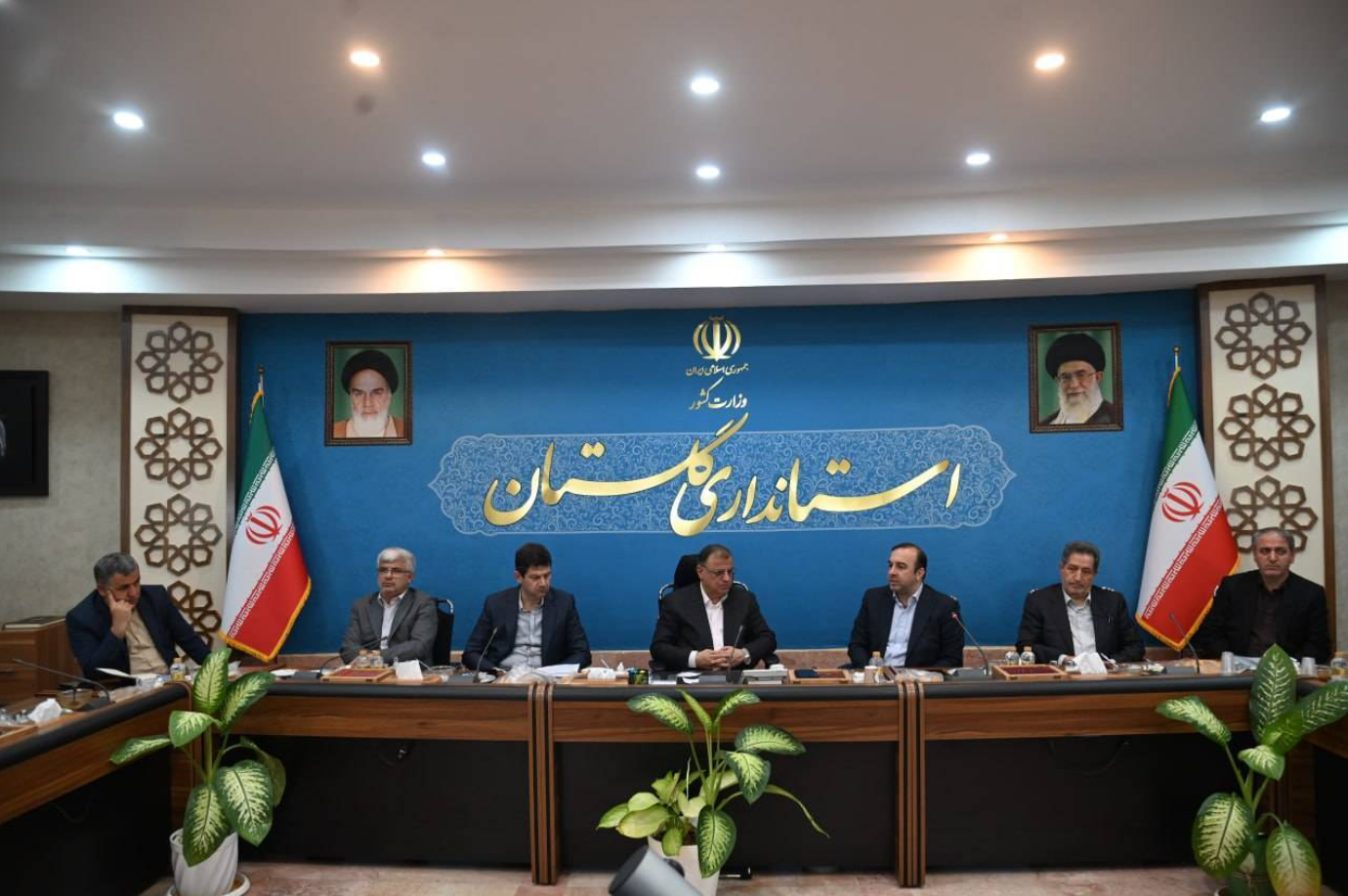 دیدار سرمایه گذاران حوزه تولید برق با استفاده از نیروگاه‌های خورشیدی با استاندار گلستان