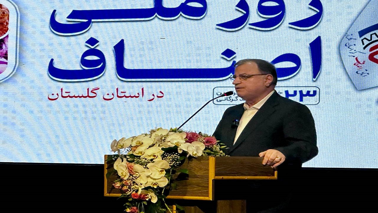 اصناف و بازار در کنار دولت و مردم حماسه آفریدند