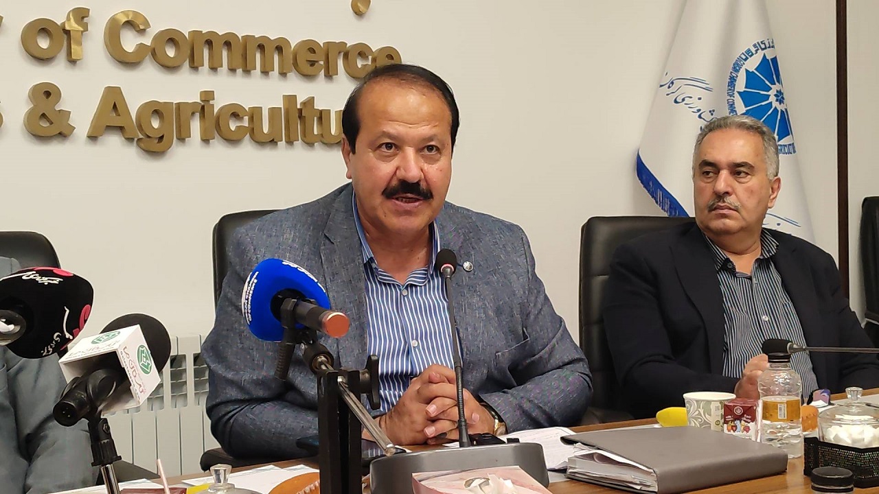 ۱۶۴ کارت بازرگانی جدید در چهار ماه نخست امسال صادر شد