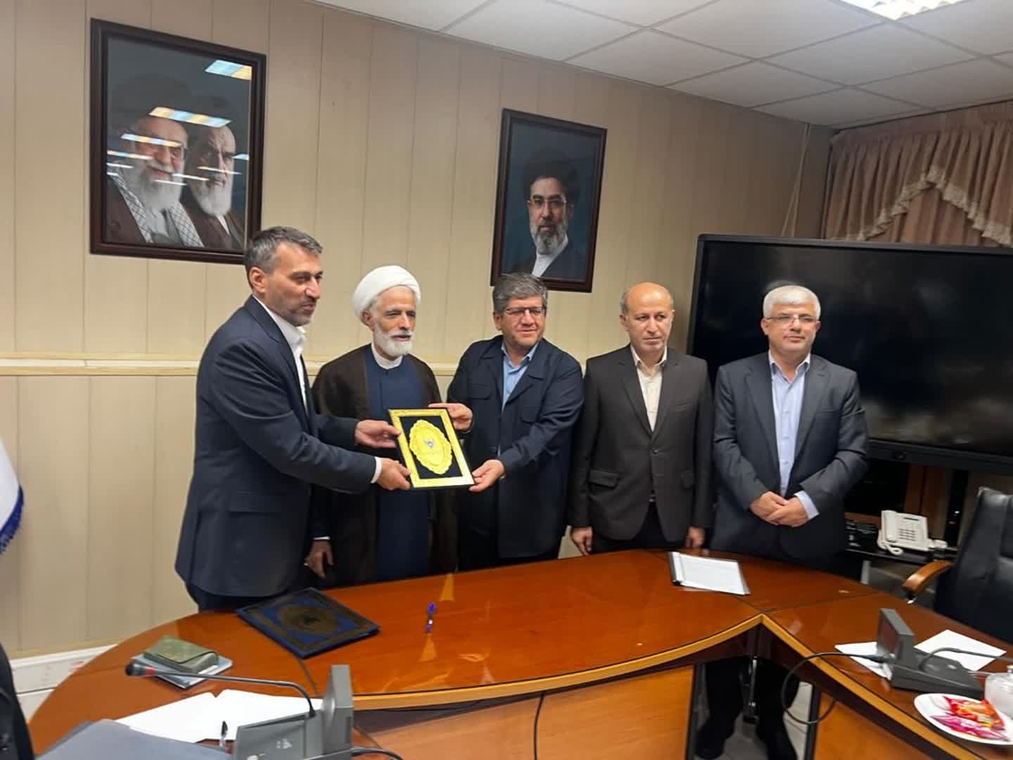 امضای تفاهم‌نامه همکاری برای شتاب‌بخشی به توسعه منطقه آزاد اینچه‌برون