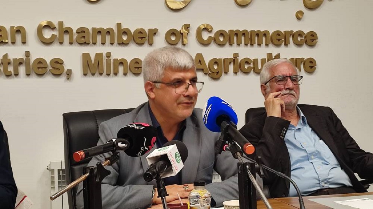 رفع موانع تولید، مردمی‌سازی اقتصاد و توسعه صادرات، اولویت‌های اقتصادی گلستان است
