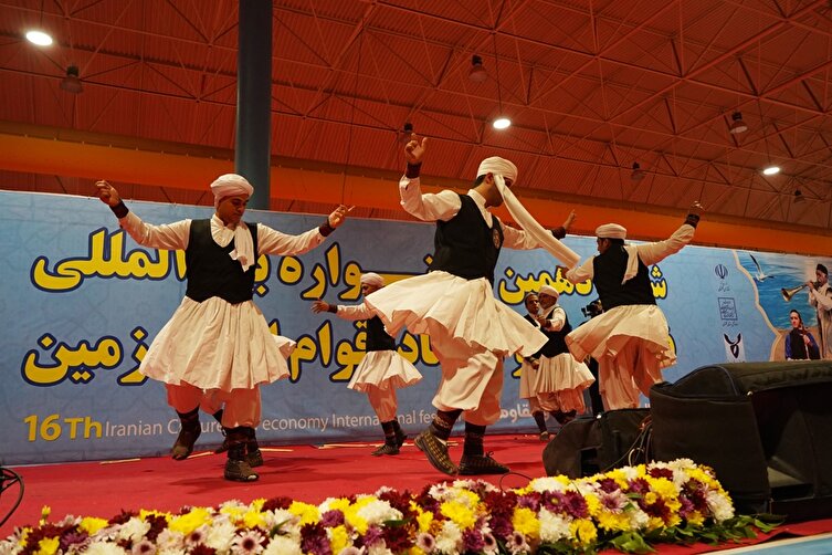 جشنواره بین المللی فرهنگ و اقتصاد ایران زمین 
29 آبان لغایت 3 آذر ماه 1402

در محل نمایشگاه های بین المللی گلستان