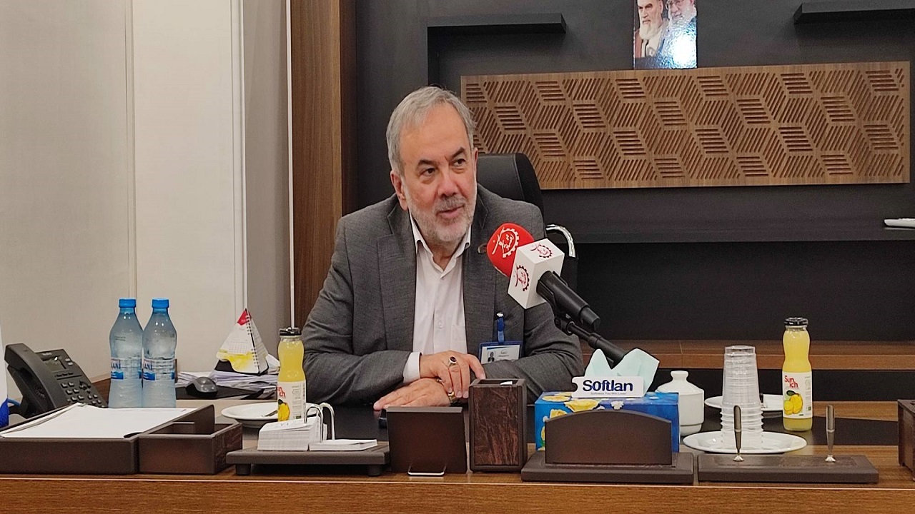 پتروشیمی گلستان؛ چشم‌انتظار وام و مصوبات حمایتی دولت