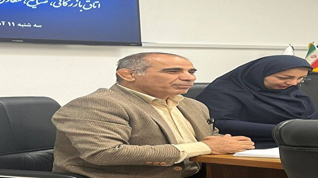 ریشه مشکلات صادرات در تصمیمات مقطعی و سیاست‌های نادرست ارزی است